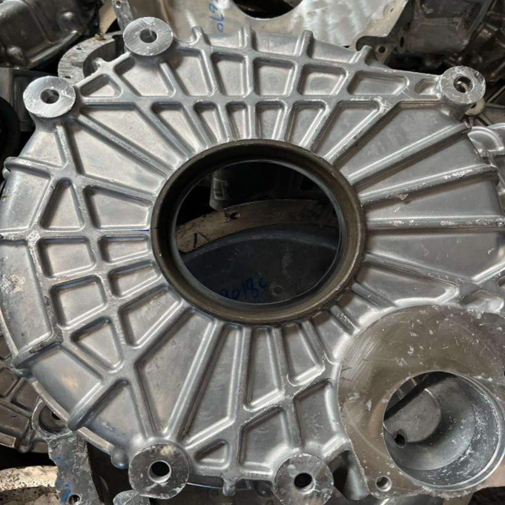 aluminium casting rottame scrap alluminio carter nuovo